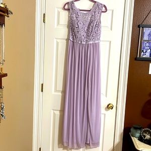 David’s Bridal. Size 6. Light Purple Bridesmaid Dress. Worn once